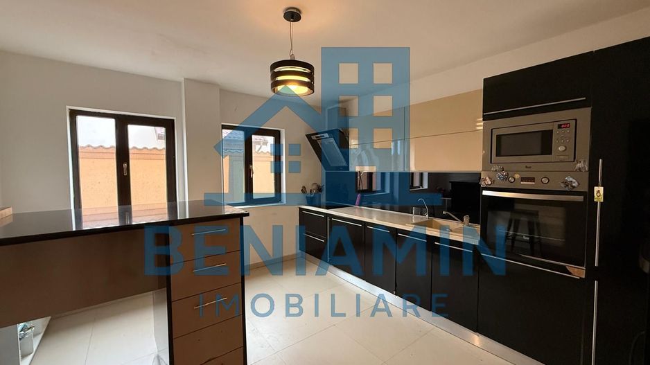 Casa-P+1-Piscina-Garaj-248mp totali-Foisor-Toate utilitatile-Libera - Poză 4