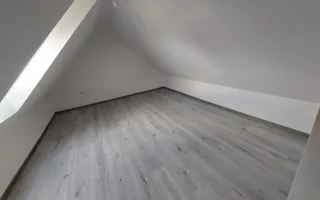 Casa duplex de vis în Florești – spațiu, lumină și grădină proprie. - Poză 13