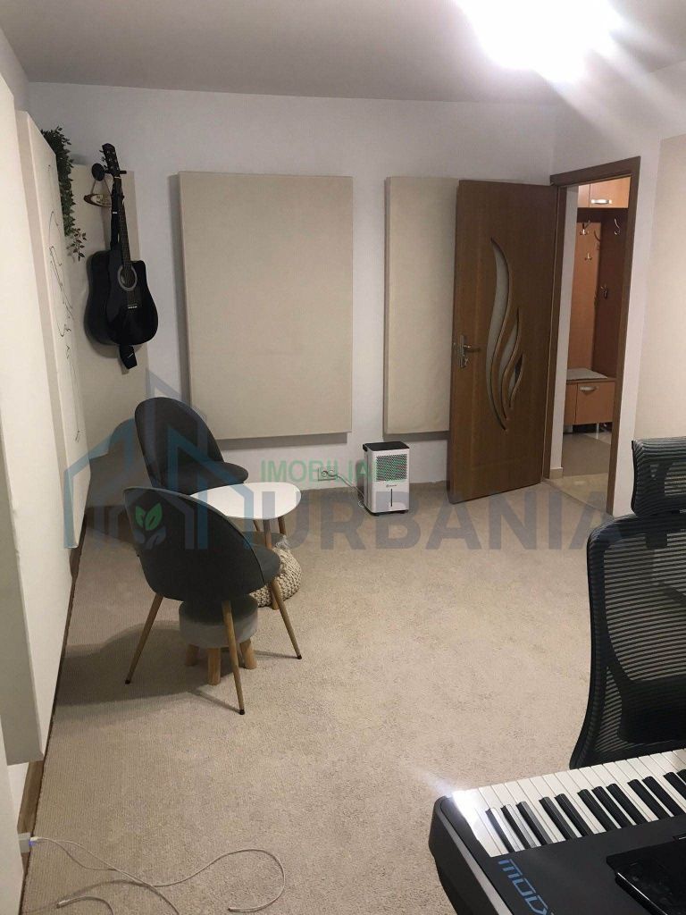 Ofer spre închiriere apartament cu 2 camere - Poză 8