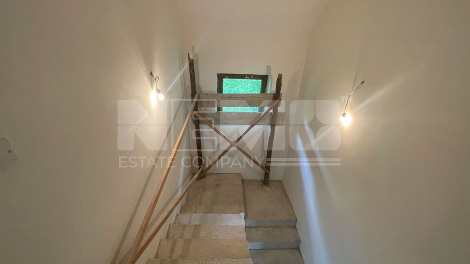 Casă la Rosu | Teren imprejmuit | Priveliste panoramica| Burla - Poză 16