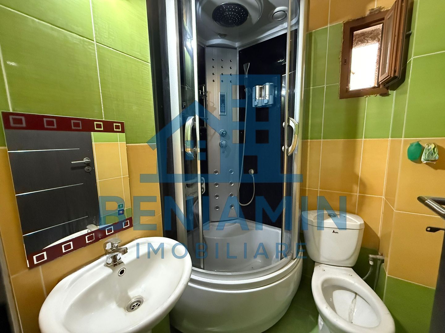 4 Camere Etaj 2 George Enescu Foarte spatios Liber 96mp An 1984 - Poză 9