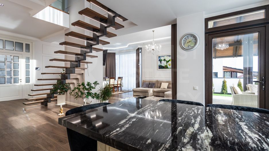 Vânzare, casă, 2 nivele, 3 camere, str. Ioan Botezatorul, Dumbrava. - Poză 13