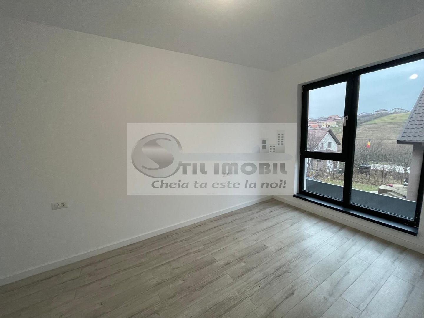 Apartament 4 camere modern cu 0% comision - Poză 8