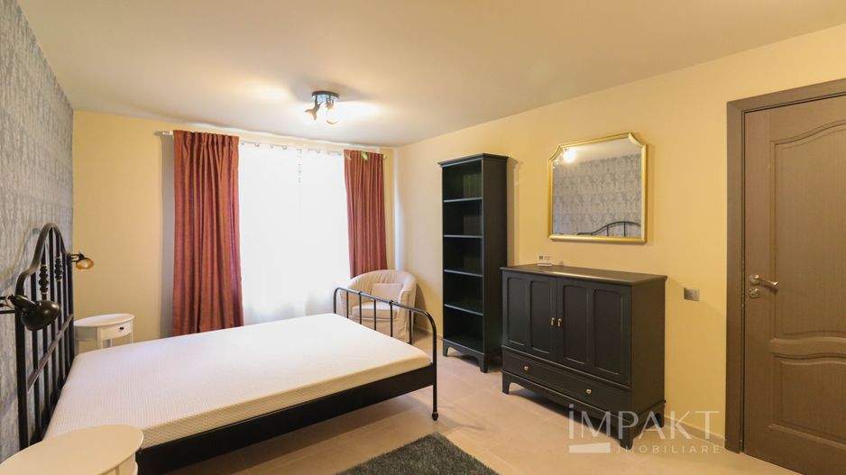 Apartament super cu 4 camere aflat in zona  Parcului Central! - Poză 3