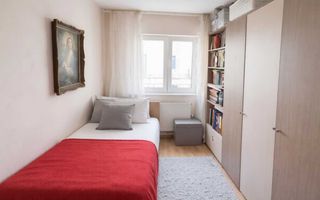 Apartament 3 camere, etj/1/4 – Zona Astra - Poză 6