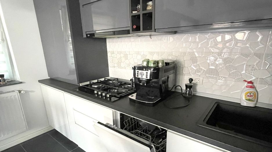 Apartament modern- 2 camere- terasa 45 mp - Poză 7