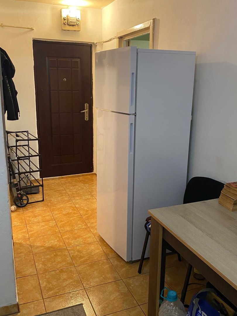 Apartament 1 camera- decomandat -etaj 2-Zona Medicinei - Poză 2