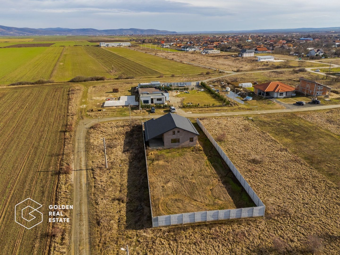 Casa noua pe un nivel, la gri, Mandruloc, comision 0% - Poză 41