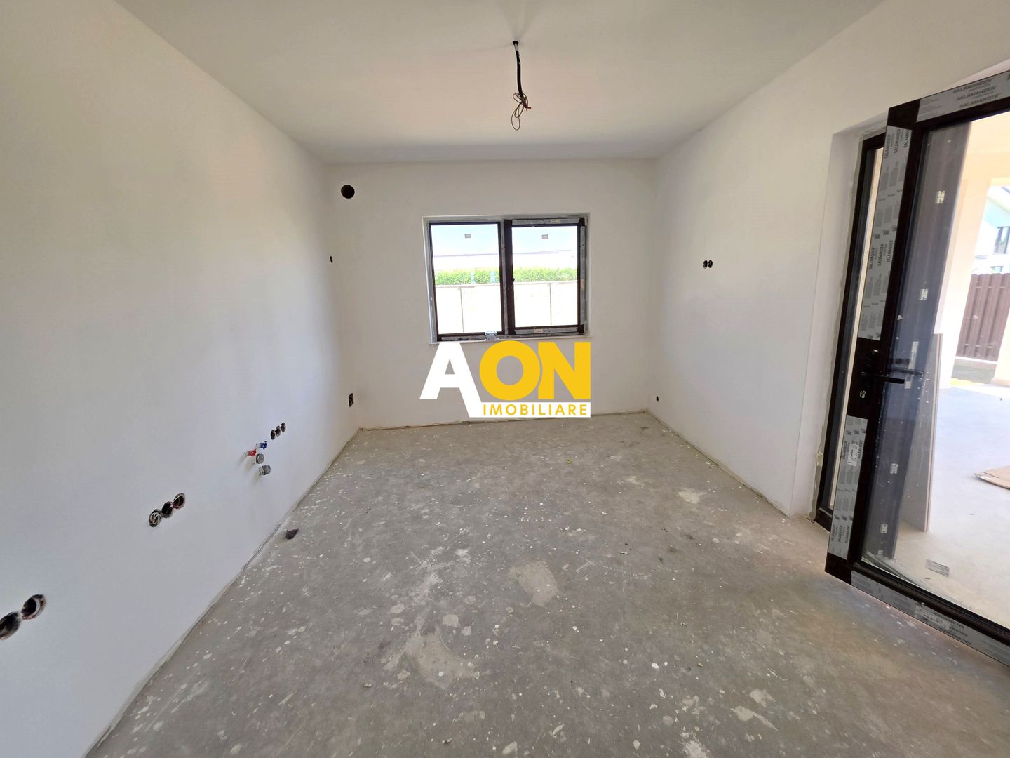 Casa noua, 4 camere, cu predare la cheie, 510 mp teren, Cetate - Poză 9