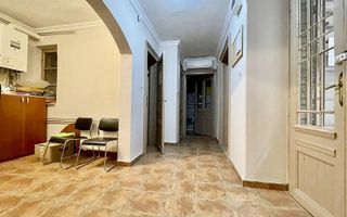 Birou in Piata Unirii - Poză 8