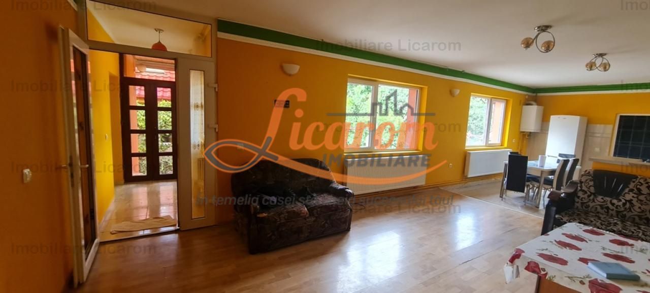 Casa individuala cu 2 apartamente, 6 camere,teren 403 mp,ASTRA. - Poză 9