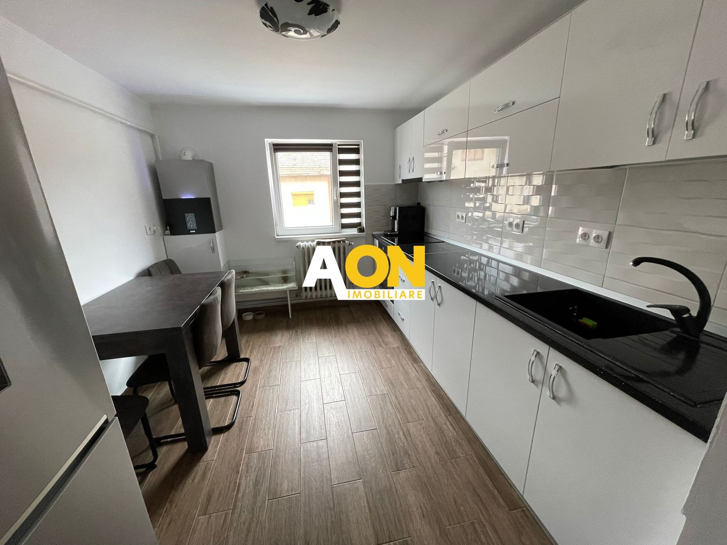 Apartament 2 Camere Complet Renovat - Poză 8