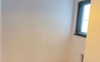 Apartament ULTRACENTRAL, 4 camere, decomandat - Poză 4