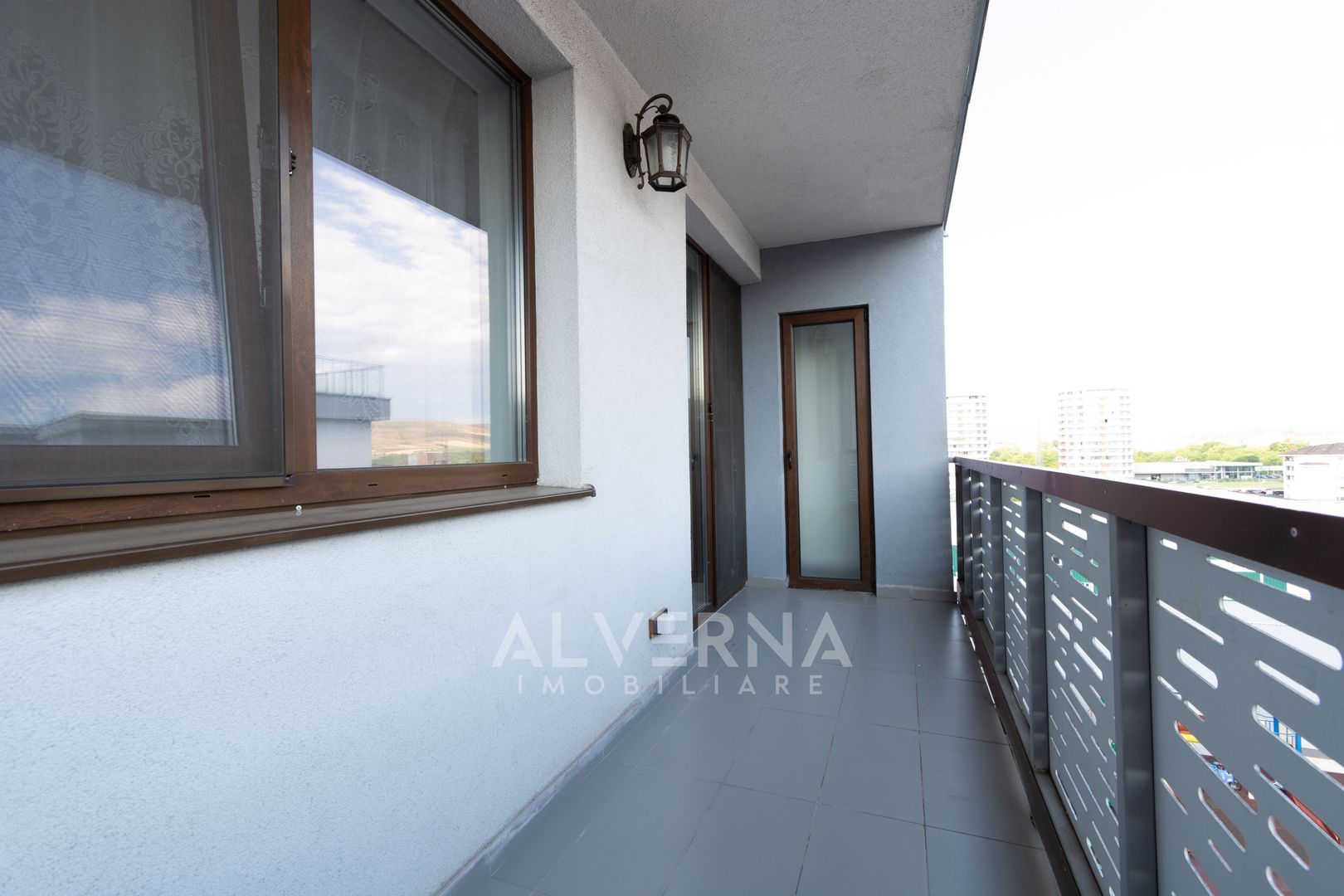 Apartament 3 camere | Finisat | 76 Mp | 2 Bai | Zona VIVO METRO - Poză 10