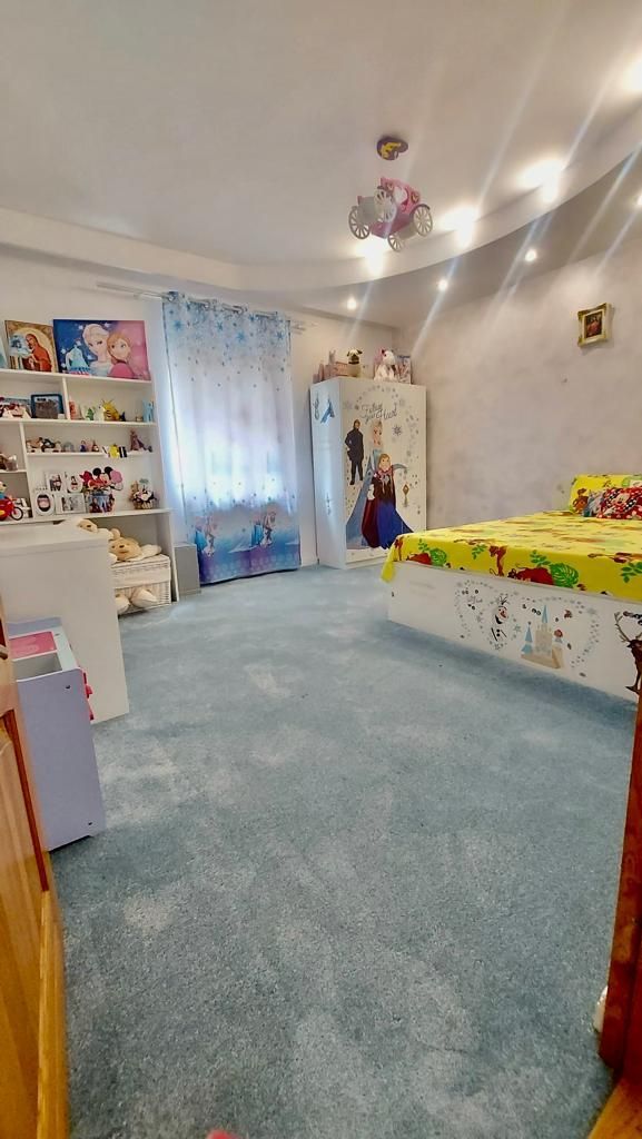 vila 7camere/(348util,500teren,119ampr.)mp/5min.metrouAp.Patriei - Poză 18