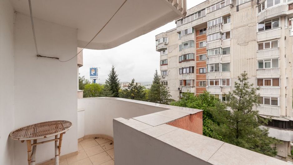 Apartament 3 camere - decomandat - 3 balcoane, etaj 3 cu lift, bloc 1991 - Poză 4