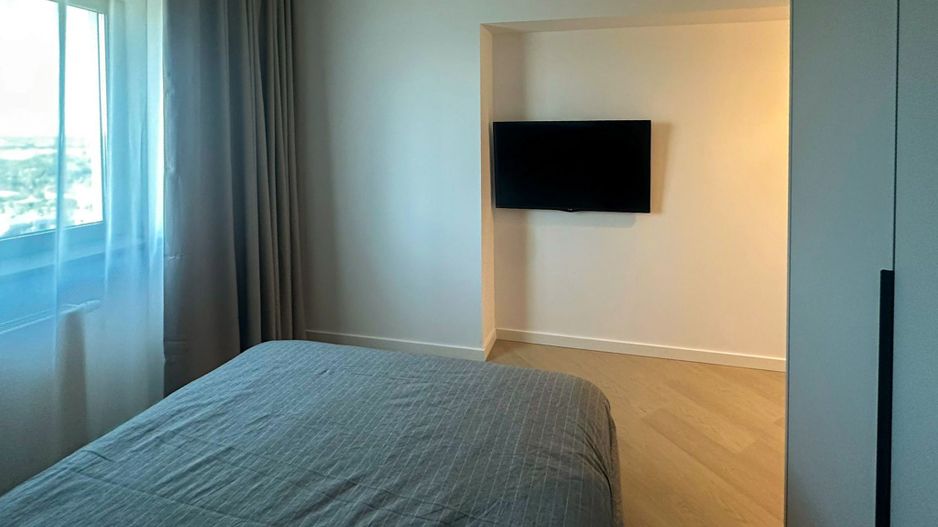 Chirie apartament 2 camere I Cortina North I  vedere liberă - Poză 10