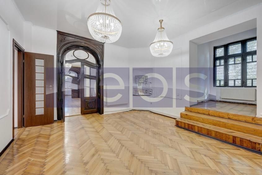 VANZARE 6 CAMERE APARTAMENT IN VILA INTERBELICA | SECTOR 1 | - Poză 1