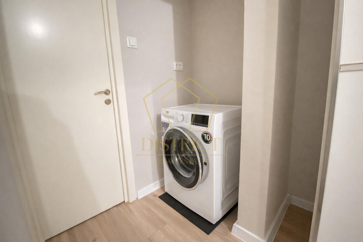 Apartament superb cu 3 camere | Aradului - Poză 12