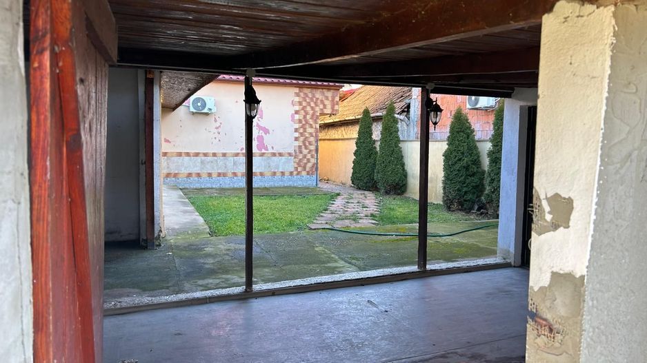 Casă individuală + teren 500 mp - Poză 11