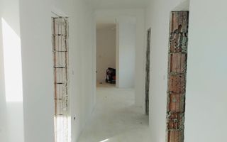 Duplex modern de vânzare – Moșnița (unitatea din dreapta) Comision 0%! - Poză 14
