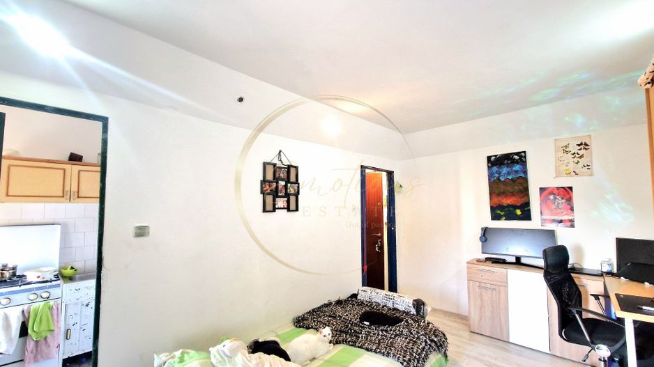 PREȚ PTOMOȚIONAL | Garsonieră spațioasă | CERERE PENTRU INVESTIȚIE - Poză 1