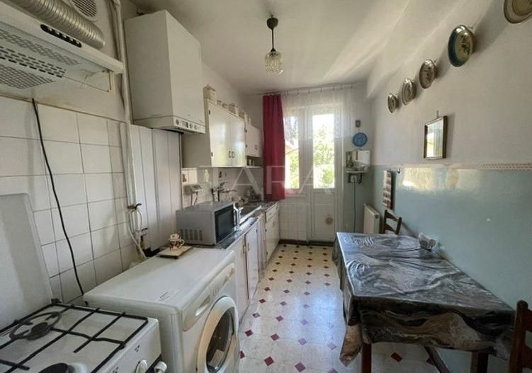 Apartament în Zonă Centrală – Ideal pentru locuit sau investiție. - Poză 4