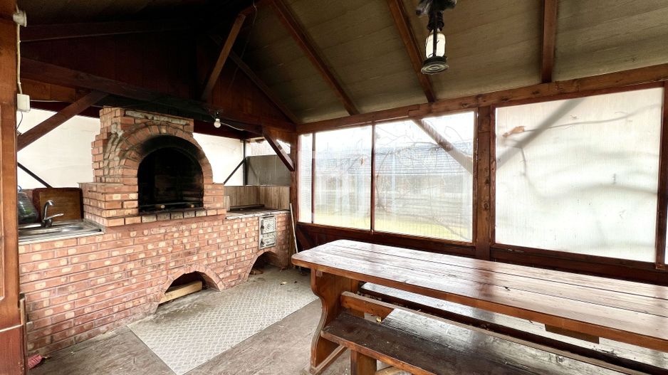 Casa de vacanta spatioasa de vanzare 6 dormitoare in Gura Humorului - Poză 22