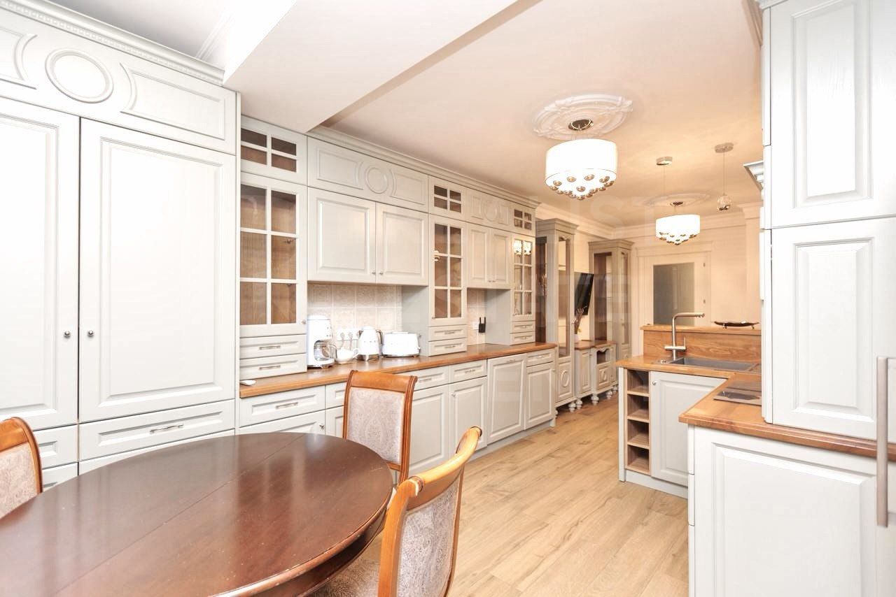 Chirie, apartament, 4 camere, strada Serghei Lazo, Centru - Poză 2