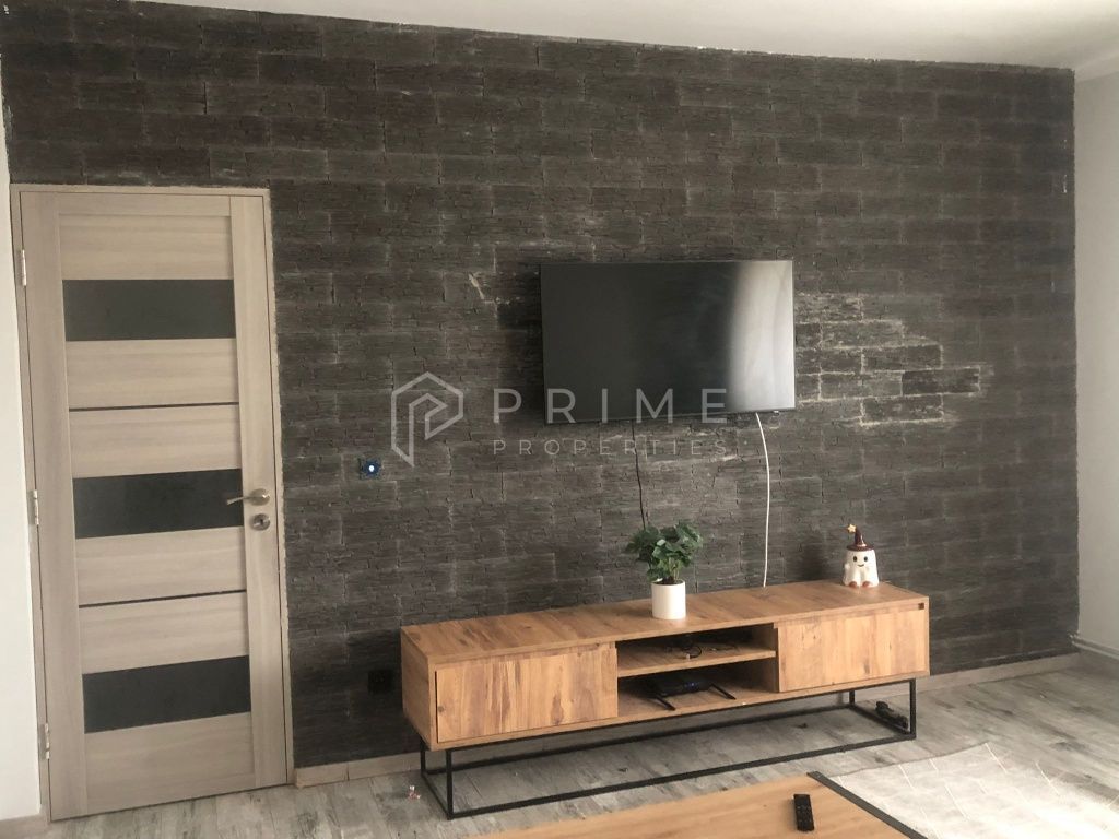 APARTAMENT CU 3 CAMERE DE ÎNCHIRIAT - Poză 1