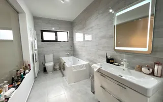 Casa individuala superfinisata, 3 camere, 2 bai,  498mp teren - Poză 17