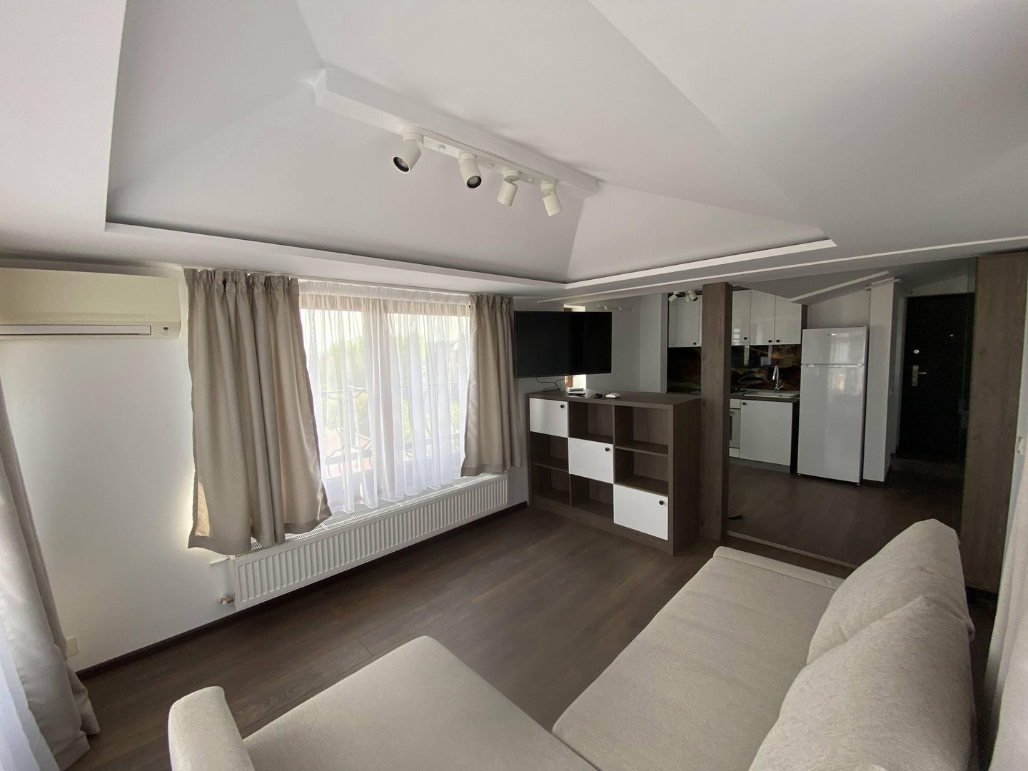 Studio  cochet Erou Iancu Nicolae  - Zoo.  Comision 0% - Poză 1