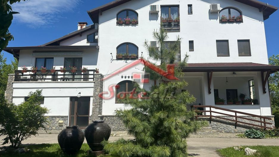 Pensiune turistică de vânzare – Cornu, Valea Prahovei - Poză 1