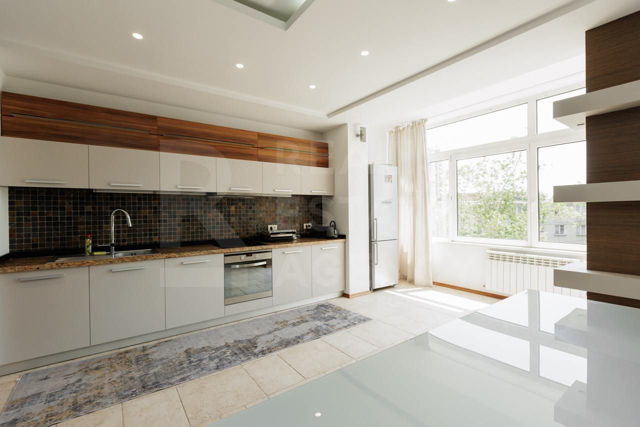 Vânzare, apartament, 3 camere, str. Ciuflea, sectorul Centru - Poză 9