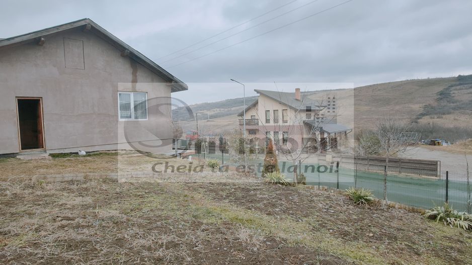 IASI VISAN BUCIUM CASA DUPLEX LA STRADA - 114,000 € - Poză 3