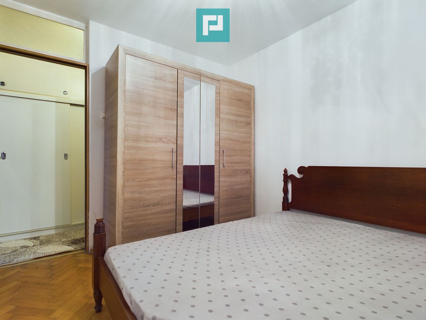 Apartament cu 3 camere de închiriat zona 300 - Poză 6