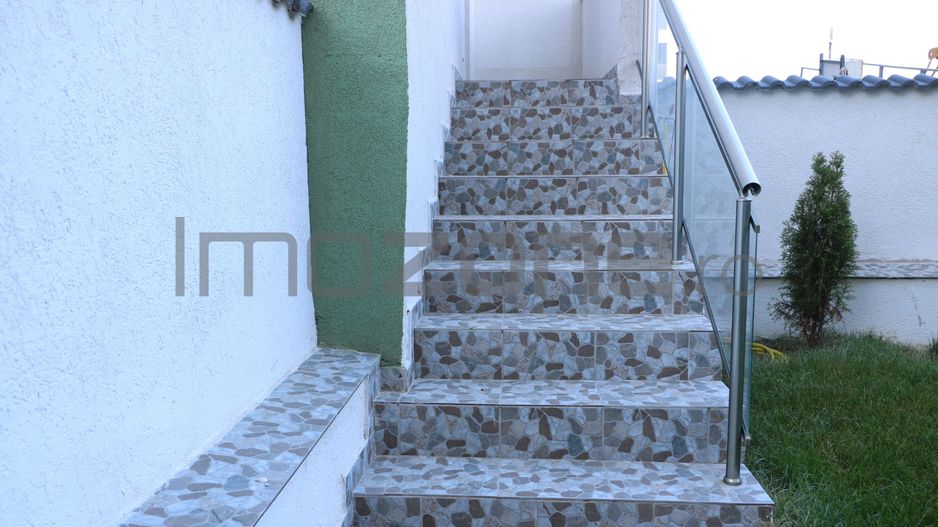 3 CAMERE LA PARTER CU CURTE PROPRIE DE 57MP,  2 BAI, POZITIE PE SUD, COMISION 0% - Poză 29