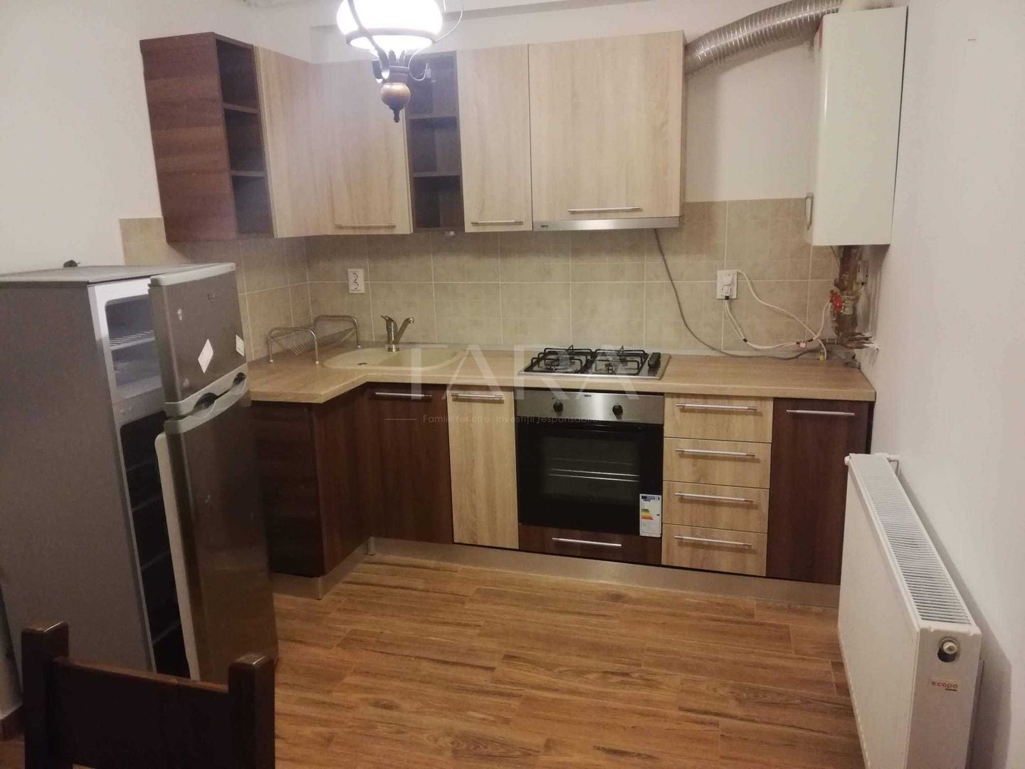 Apartament cu 2 camere și terasă în Europa - Poză 2
