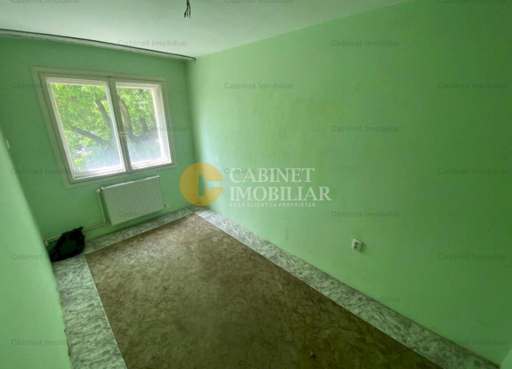 Apartament cu 3 camere Decomandat - Etaj 2 - Zona Podu Ros - Poză 4