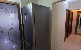 SE VINDE APARTAMENT 3 CAMERE, MICRO 17, 91.000 EURO - Poză 9