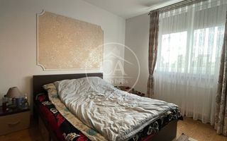 Apartament cu 3 camere de vanzare in zona Decebal, Oradea - Poză 8