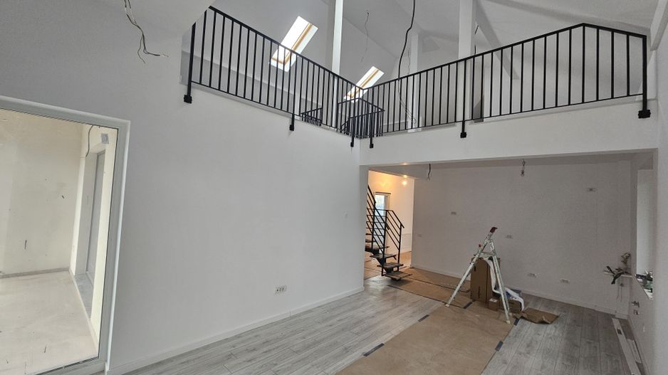 Case Parter Stil Mediteranean de Vânzare în Tunari - 100 metri Padure - Poză 8