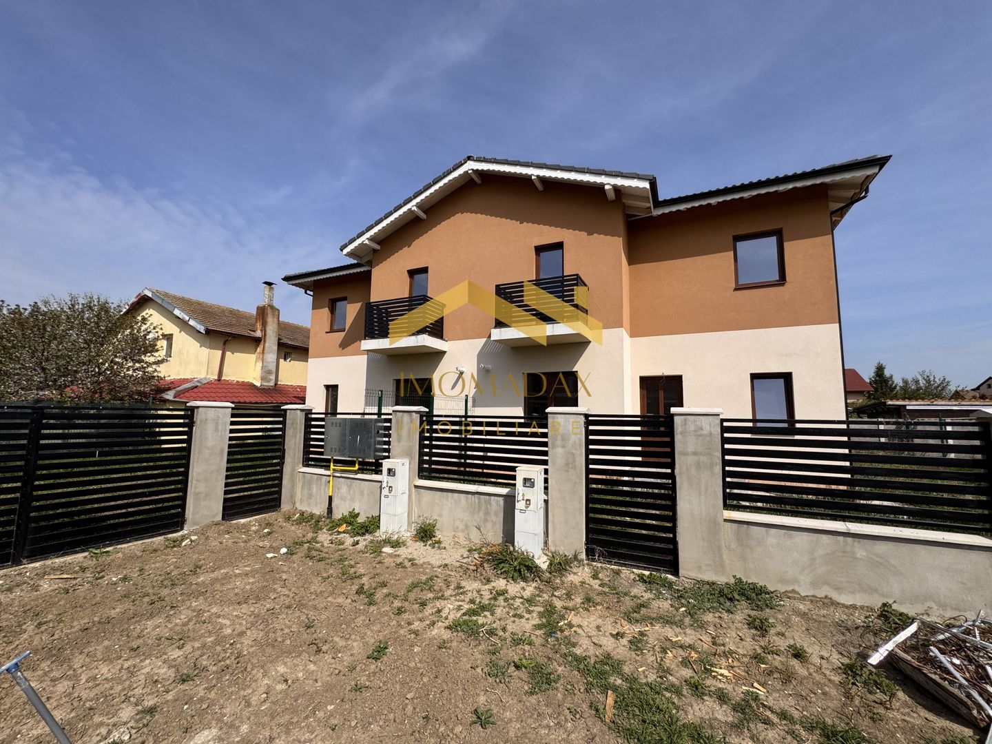 Utvin-4 camere-Predare la Cheie - Poză 1