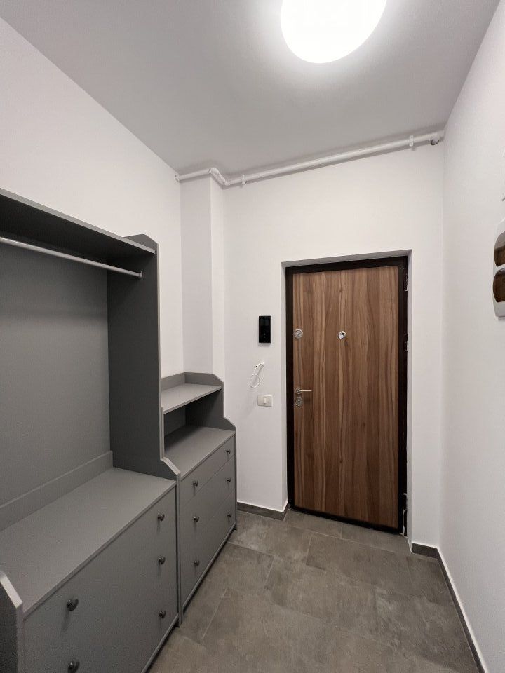 Apartament cu 2 camere si curte proprie 60mp - Poză 3