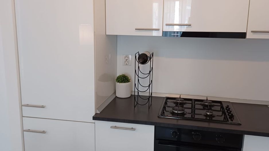 Apartament 2 camere vedere piscina Cosmopolis - Poză 22