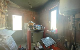 Casă individuală complet mobilată și utilată | Moșnița Nouă| - Poză 16