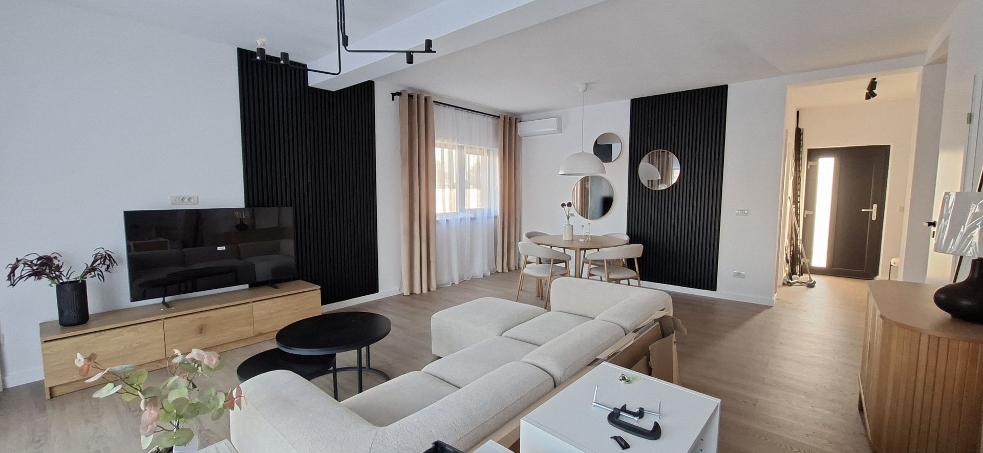 Duplex cu 5 camere la prima inchiriere - Poză 1