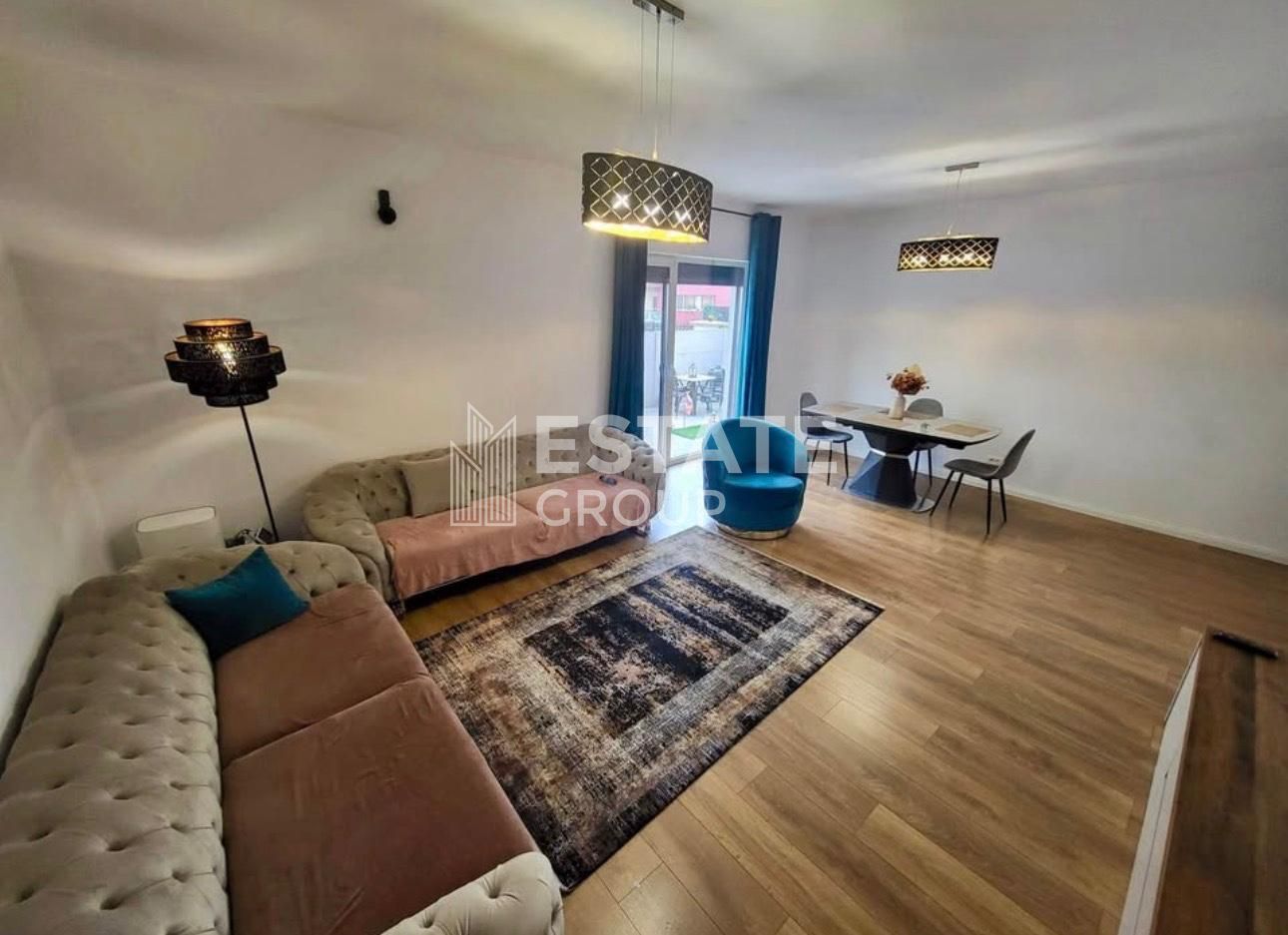 Giroc, spatios, pozitie excelenta - Poză 1