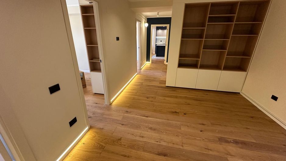 Apartament spatios 4 camere I Zona Avitorilor I Charles de Gaulle - Poză 14