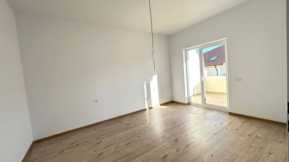 Bloc finalizat. Finisaje superioare. Loc de parcare. - Poză 6